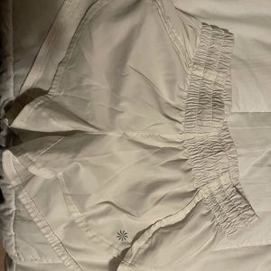 Athleta white shorts (xxs)